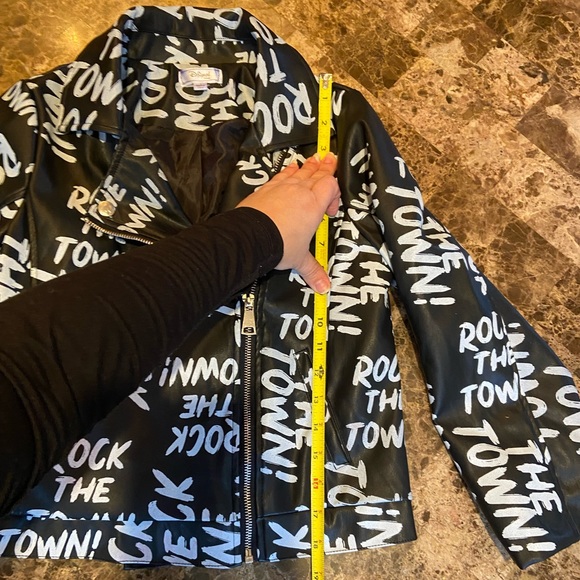 Descendants D-Signed Disney Faux Leather Rock The Town Black Moto Jacket Large - Picture 12 of 13